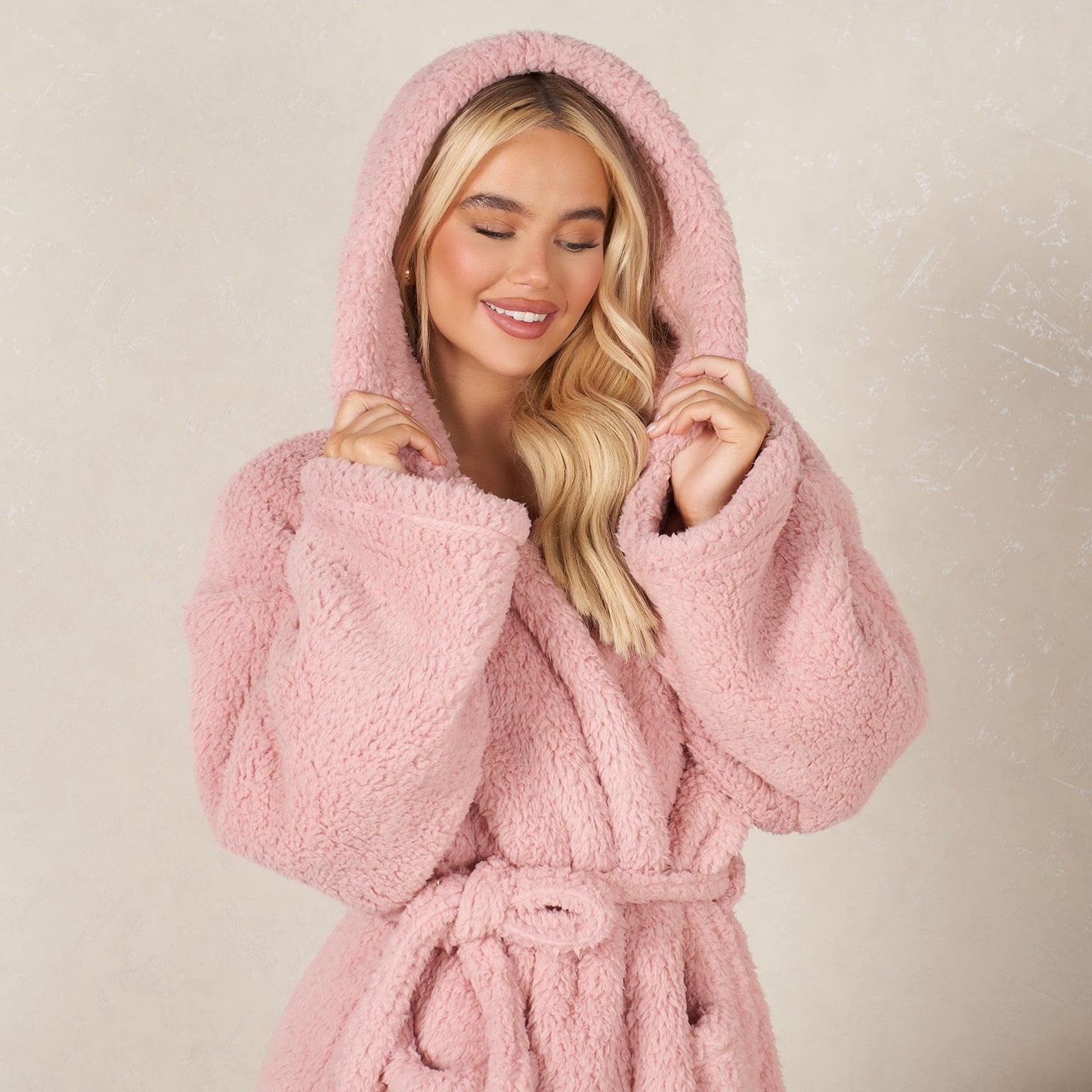 OHS Teddy Fleece Long Dressing Gown Ladies Warm House Coat Hooded Long Cosy Robe